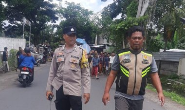 Bhabinkamtibmas Cakranegara Utara Bersama Linmas Kawal Prosesi Pemakaman Warga dengan Aman dan Tertib